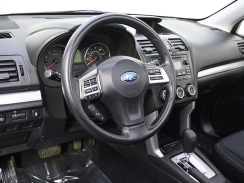 Used 2015 Subaru Forester 2.5i Premium w/ All-Weather Package AWD/4WD image 6