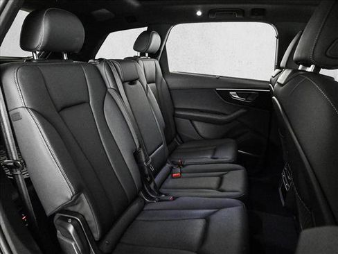 Certified 2025 Audi Q7 3.0T Premium Plus w/ Premium Plus Package image 21