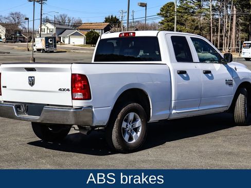 Used 2024 RAM 1500 Classic SLT image 8