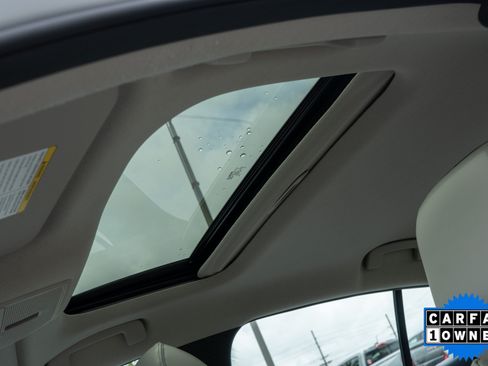 Used 2026 Nissan Sentra SL w/ Floor Mat Package FWD image 28