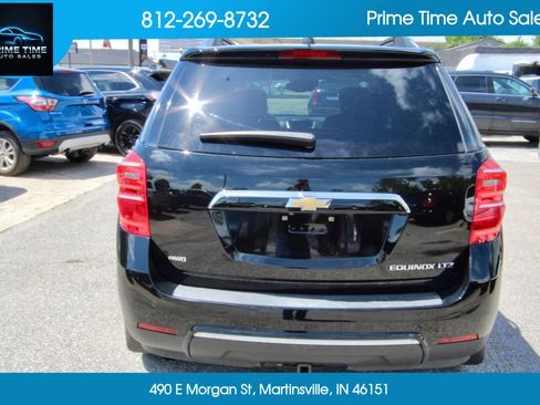 Used 2016 Chevrolet Equinox LTZ w/ Enhanced Convenience Package AWD/4WD image 5