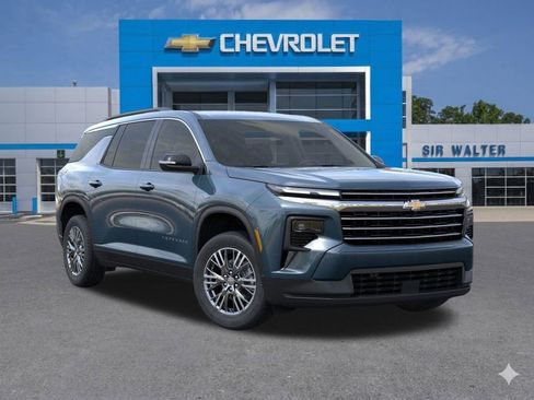 New 2026 Chevrolet Traverse LT w/ Driver Confidence Package image 8