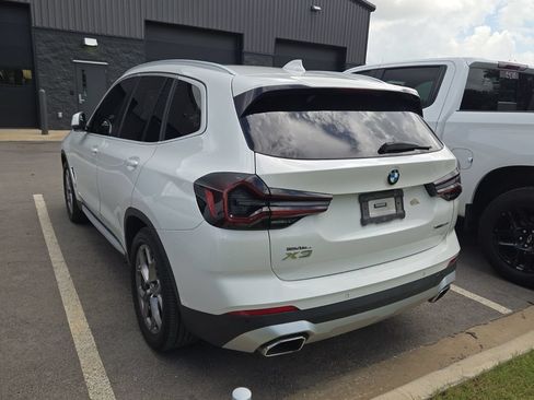 Used 2022 BMW X3 xDrive30i w/ Premium Package AWD/4WD image 2
