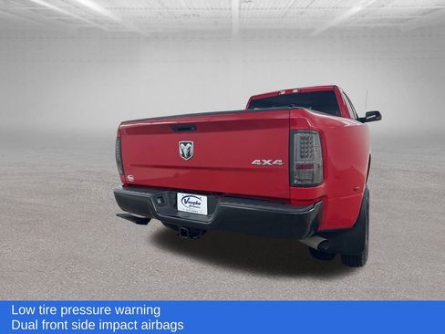 Used 2017 RAM 3500 Tradesman w/ Chrome Appearance Group image 12