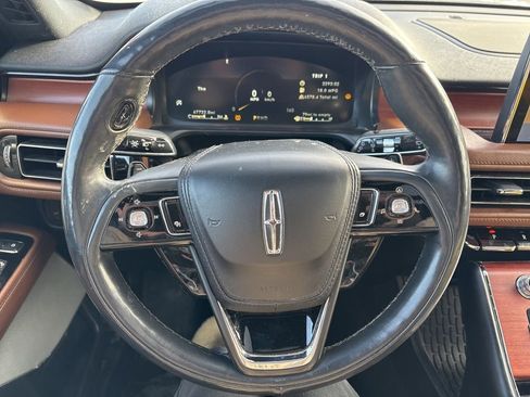 Used 2021 Lincoln Aviator Reserve w/ Equipment Group 202A AWD/4WD image 36