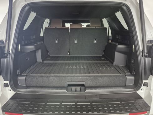 New 2026 Toyota 4Runner 4WD image 14