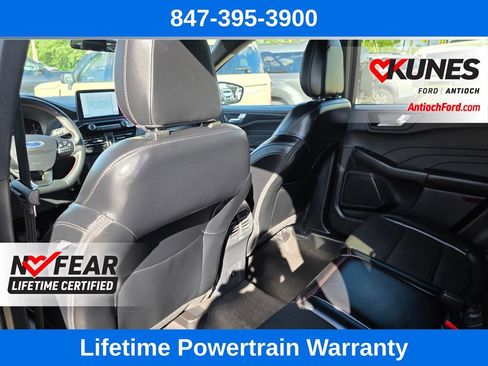 Certified 2025 Ford Escape ST-Line AWD/4WD image 24