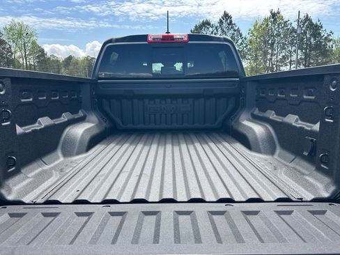 New 2026 GMC Canyon AT4X image 19