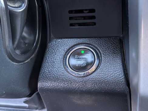 Certified 2020 Ford F350 Lariat w/ Lariat Ultimate Package image 23