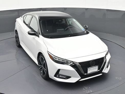 Used 2023 Nissan Sentra SR w/ Trunk Package FWD image 28