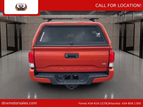 Used 2016 Toyota Tacoma TRD Sport w/ Towing Package AWD/4WD image 8