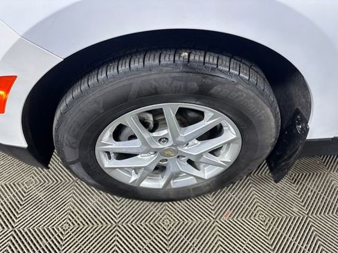 Used 2022 Chevrolet Equinox LT image 10