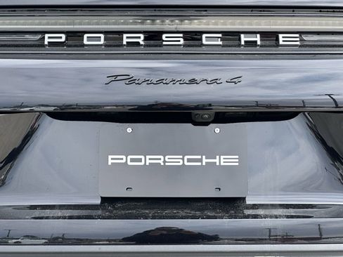 New 2026 Porsche Panamera 4 image 14