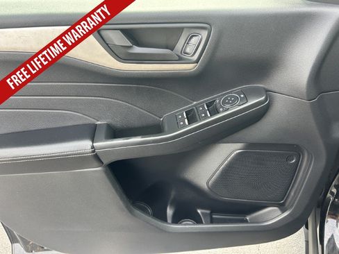 Used 2022 Ford Escape SE w/ Convenience Package AWD/4WD image 19