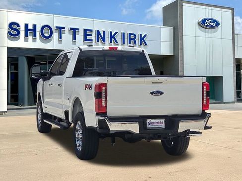 New 2026 Ford F250 Lariat w/ Chrome Package AWD/4WD image 6