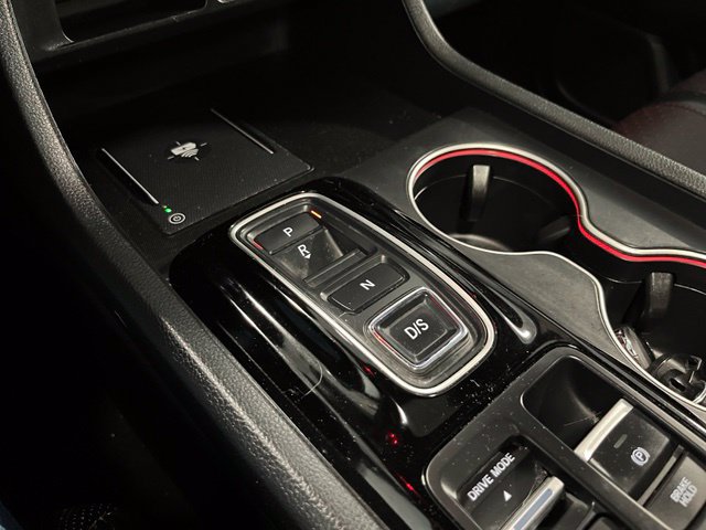Used 2025 Honda Pilot Black Edition image 25