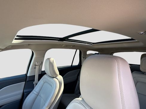 Used 2022 Lincoln Aviator Reserve w/ Elements Package Plus image 29