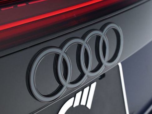 New 2026 Audi Q8 Premium Plus image 22