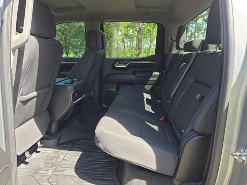 Used 2024 GMC Sierra 1500 Elevation w/ LPO, Elevation Black Package AWD/4WD image 15