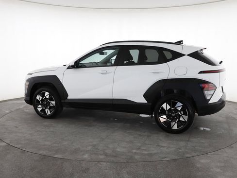 Used 2025 Hyundai Kona SEL image 8
