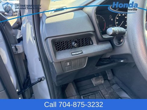 Used 2024 Honda CR-V LX image 18