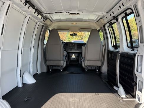 New 2025 Chevrolet Express 2500 w/ Driver Convenience Package image 13