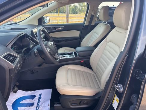 Used 2022 Ford Edge SEL w/ Convenience Package image 7