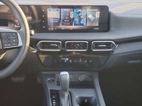 New 2026 Nissan Sentra SV w/ Floor Mat Package image 28