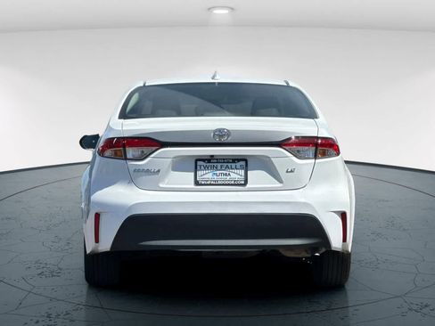 Used 2024 Toyota Corolla LE FWD image 7