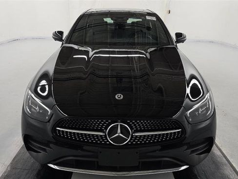 Used 2022 Mercedes-Benz E 350 Sedan w/ Driver Assistance Package image 2