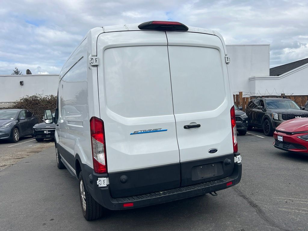 Used 2022 Ford E-Transit Medium Roof w/ Load Area Protection Package RWD image 9