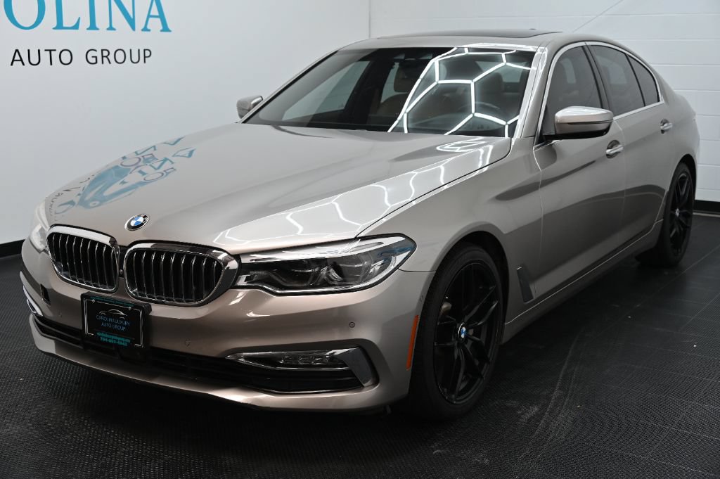 Used 2017 BMW 540i xDrive AWD/4WD image 6