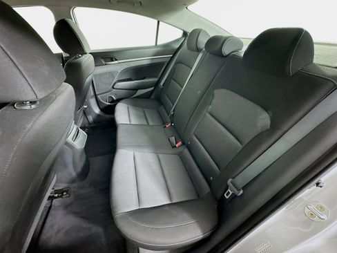 Used 2017 Hyundai Elantra Value Edition image 23
