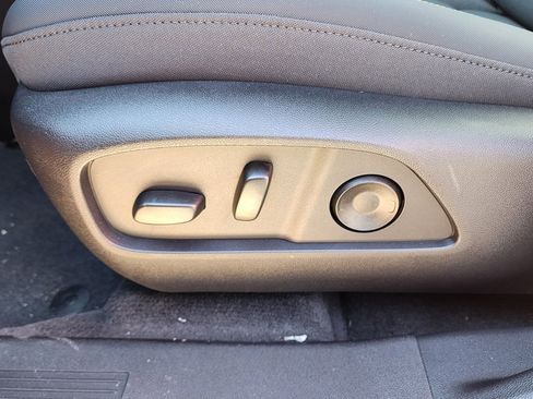 New 2026 GMC Terrain AT4 w/ Convenience Package III image 17