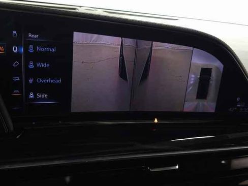 Used 2024 Cadillac Escalade ESV V w/ Heavy-Duty Trailer Package image 41