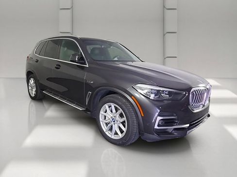 Used 2022 BMW X5 xDrive45e w/ Premium Package AWD/4WD image 52