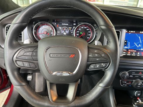Used 2022 Dodge Charger Scat Pack w/ Dynamics Package RWD image 17