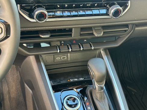 New 2026 Chevrolet Colorado LT w/ LT Convenience Package image 17