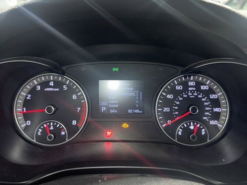 Used 2020 Kia Optima LX image 5