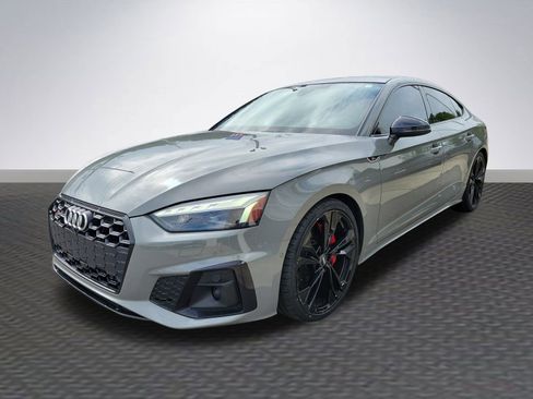 Used 2021 Audi S5 Prestige w/ Prestige Package image 3