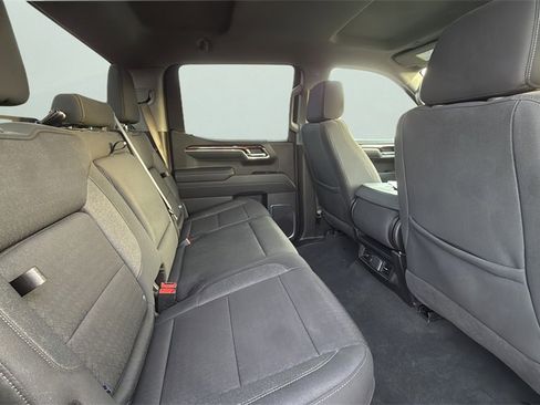 Used 2024 GMC Sierra 1500 Elevation image 13