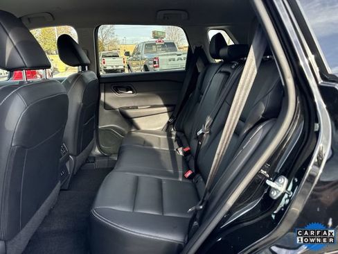 Used 2024 Nissan Rogue SL image 24