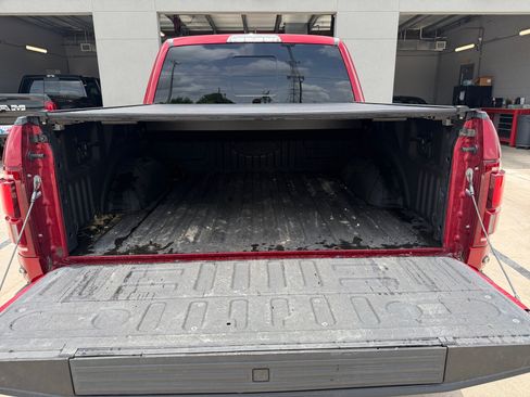 Used 2019 Ford F150 Raptor w/ Equipment Group 802A Luxury AWD/4WD image 23
