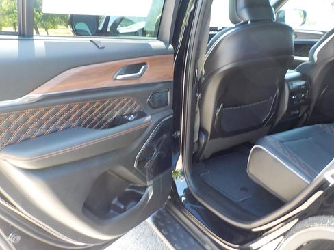 New 2025 Jeep Grand Cherokee Summit w/ Adv Protech Group IV image 10