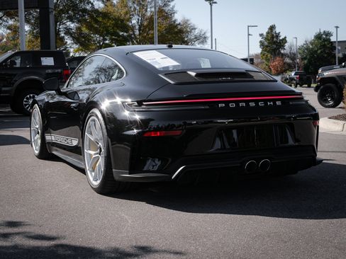 Used 2026 Porsche 911 GT3 RWD image 8