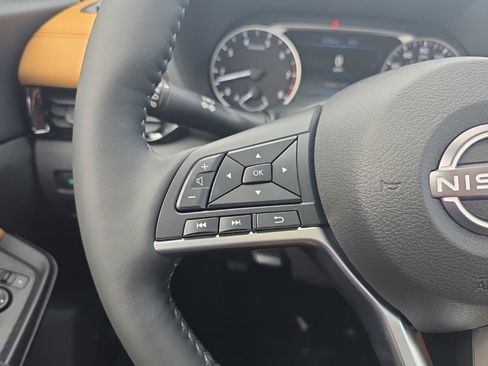 New 2025 Nissan Sentra SV w/ SV Premium Package image 21