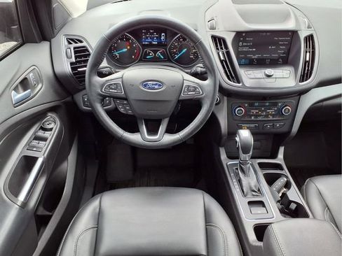 Used 2019 Ford Escape SEL AWD/4WD image 4
