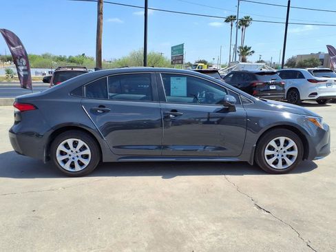 Used 2026 Toyota Corolla LE image 8