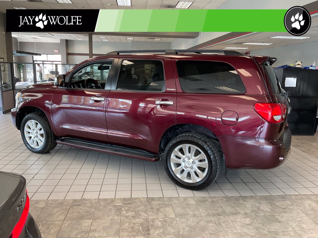 Used 2011 Toyota Sequoia Platinum AWD/4WD image 4