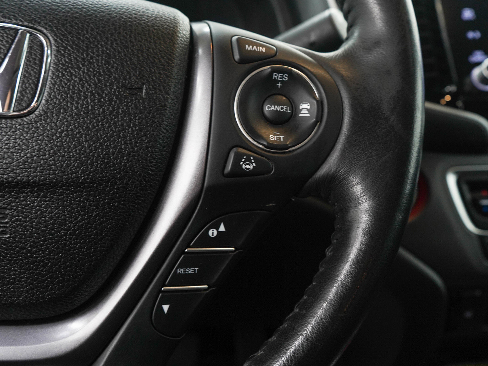 Used 2022 Honda Ridgeline RTL-E image 28